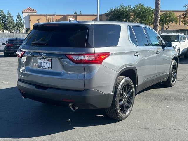Used 2020 Chevrolet Traverse LS w/ LPO, Black Accent Package image 6