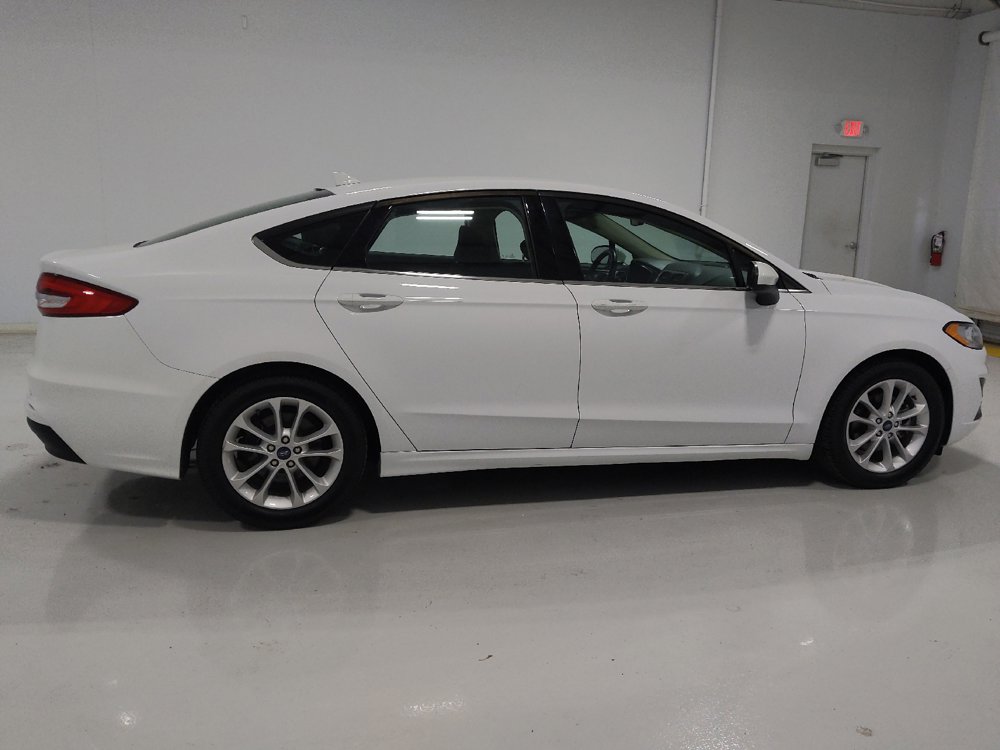Used 2020 Ford Fusion SE FWD image 10