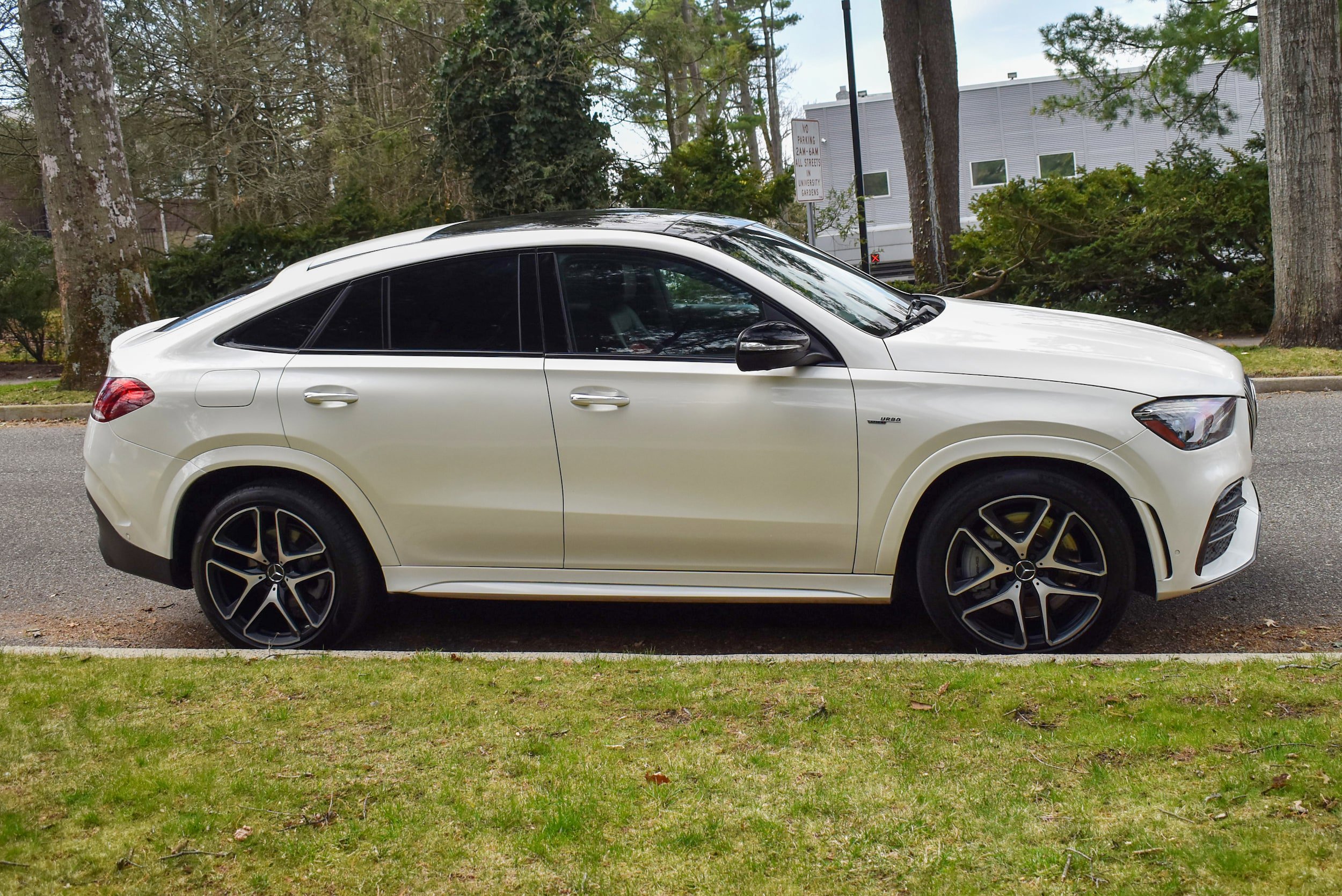 Used 2021 Mercedes-Benz GLE 53 AMG 4MATIC w/ AMG Night Package image 11