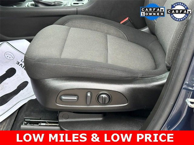 Certified 2022 Chevrolet Traverse LT image 17