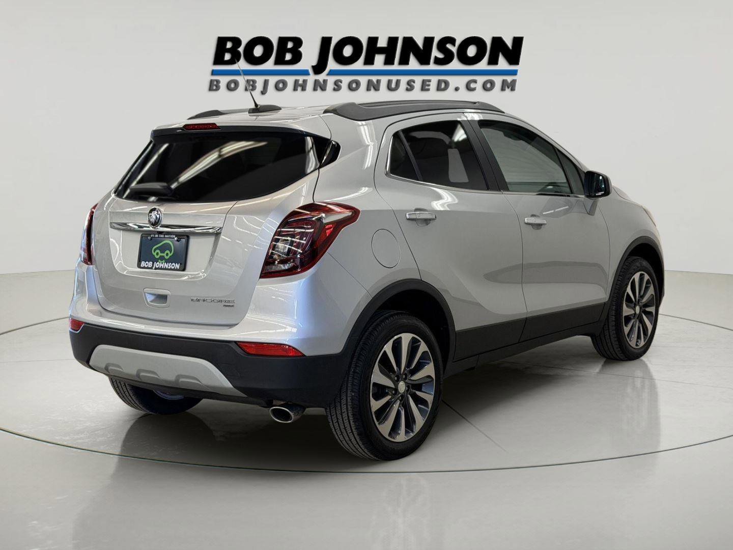 Used 2022 Buick Encore Preferred w/ Safety Package image 2