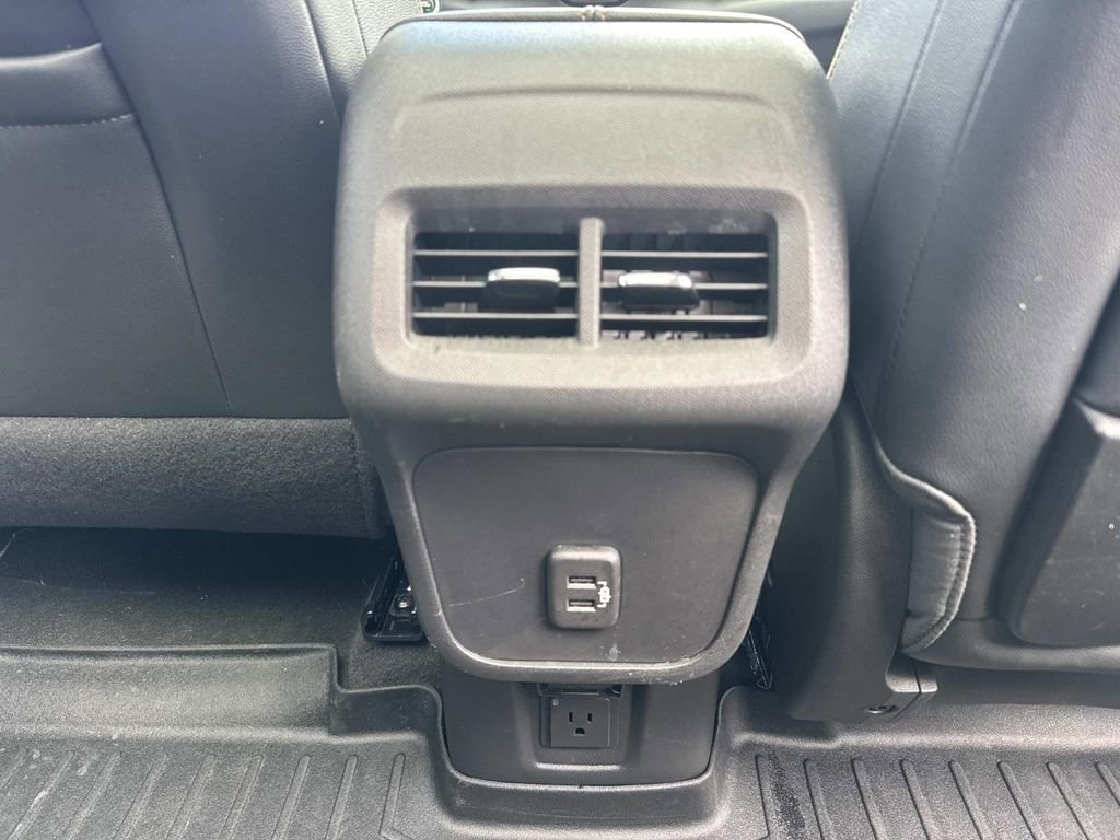 Used 2024 GMC Terrain AT4 w/ Infotainment Package II image 12