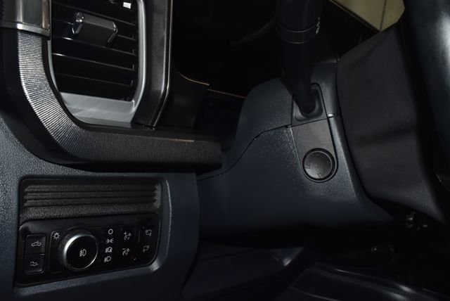 Used 2025 Ford F250 Platinum image 31