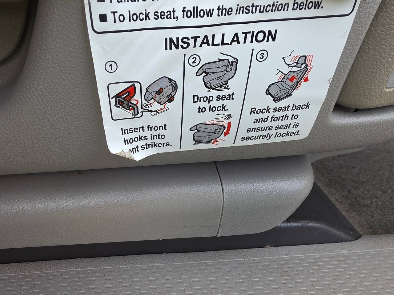 Used 2012 Honda Odyssey Touring Elite image 31