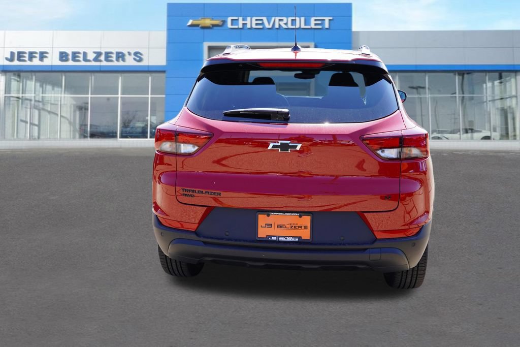 New 2026 Chevrolet TrailBlazer LT w/ Midnight Edition AWD/4WD image 4