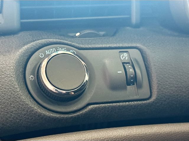 Used 2014 Chevrolet Malibu LT FWD image 9