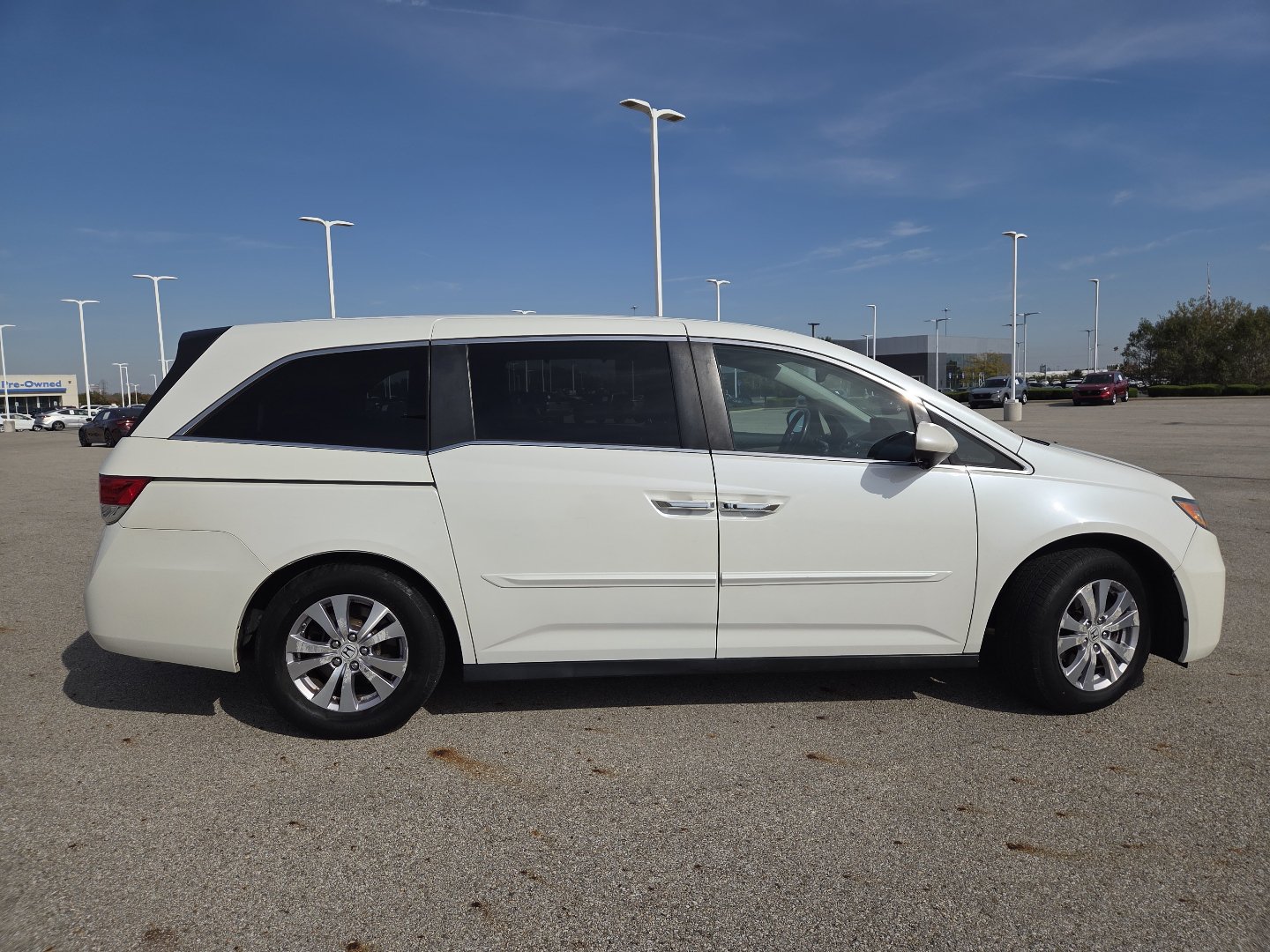 Used 2015 Honda Odyssey EX-L image 18