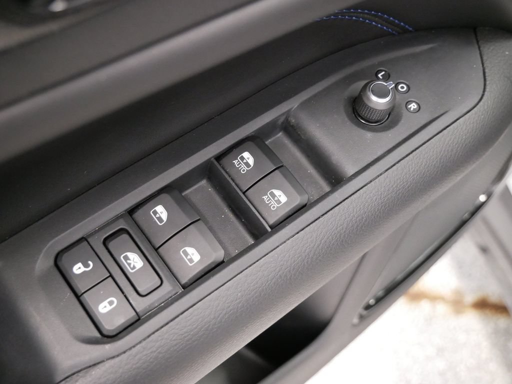 New 2026 Jeep Compass Latitude AWD/4WD image 19