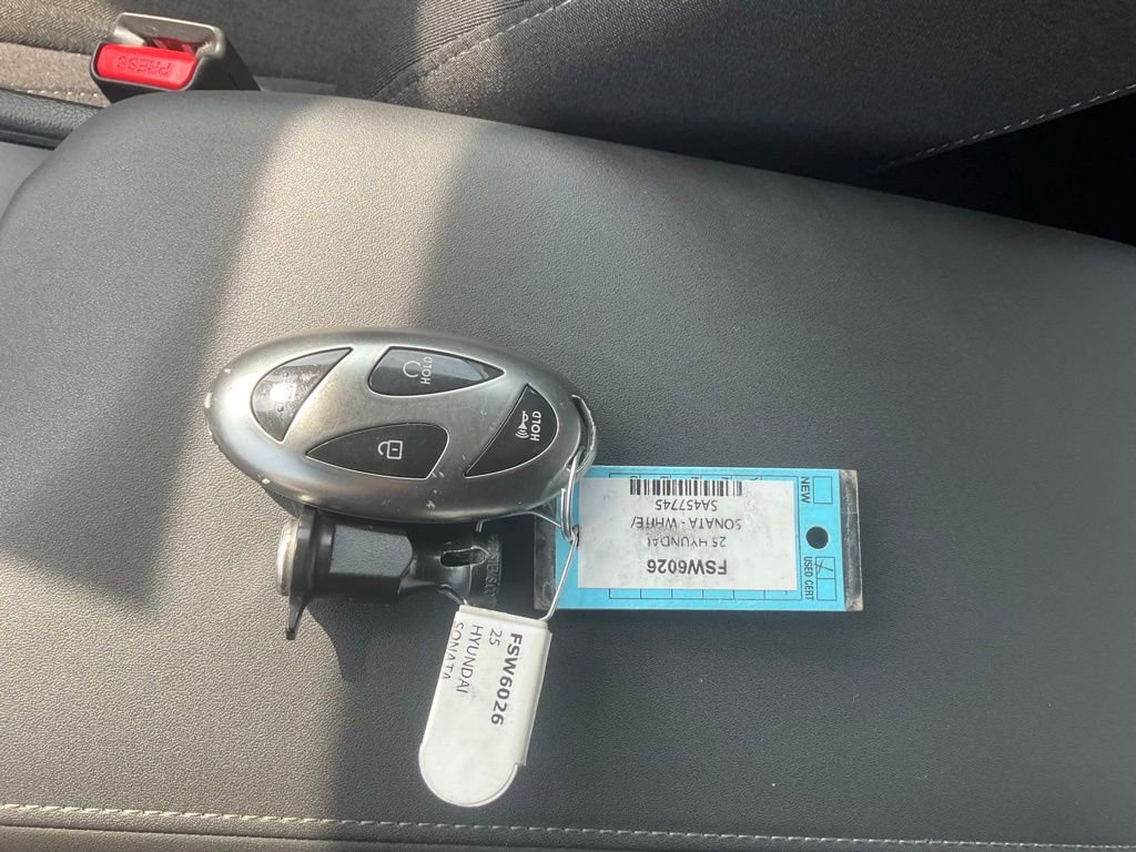 Used 2025 Hyundai Sonata SEL FWD image 27
