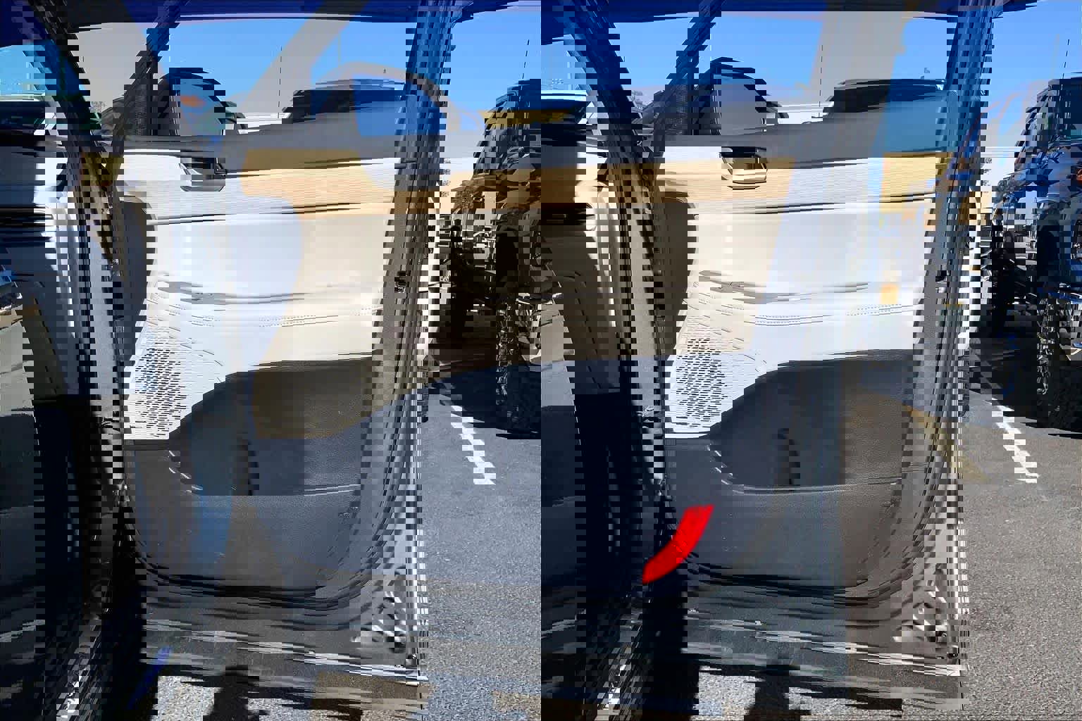 Used 2025 Hyundai Palisade Limited image 22