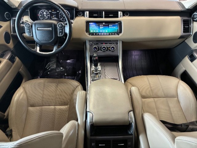 Used 2017 Land Rover Range Rover Sport HSE image 3