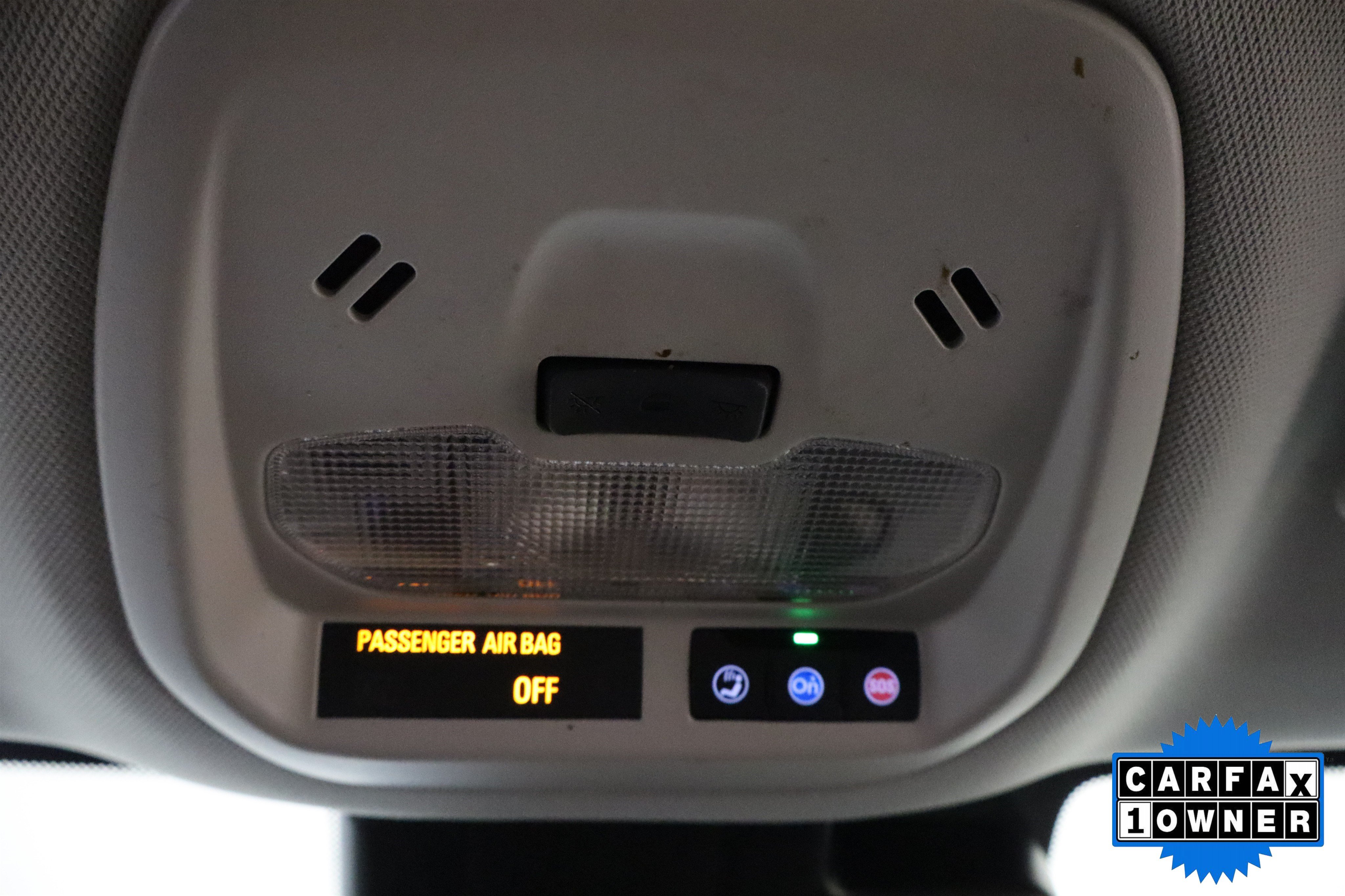 Used 2025 Chevrolet Trax LT FWD image 28