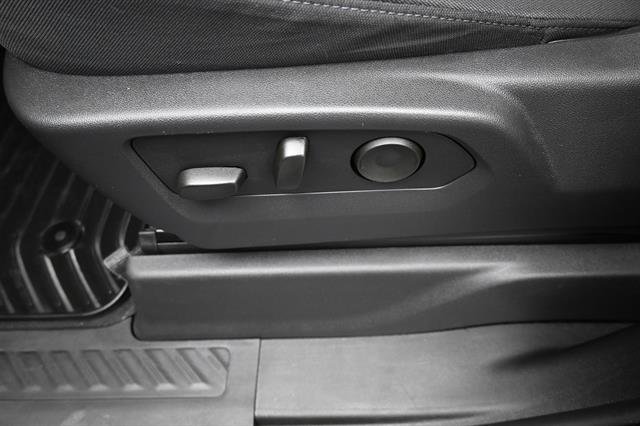 Used 2025 Chevrolet Silverado 1500 Custom RWD image 8