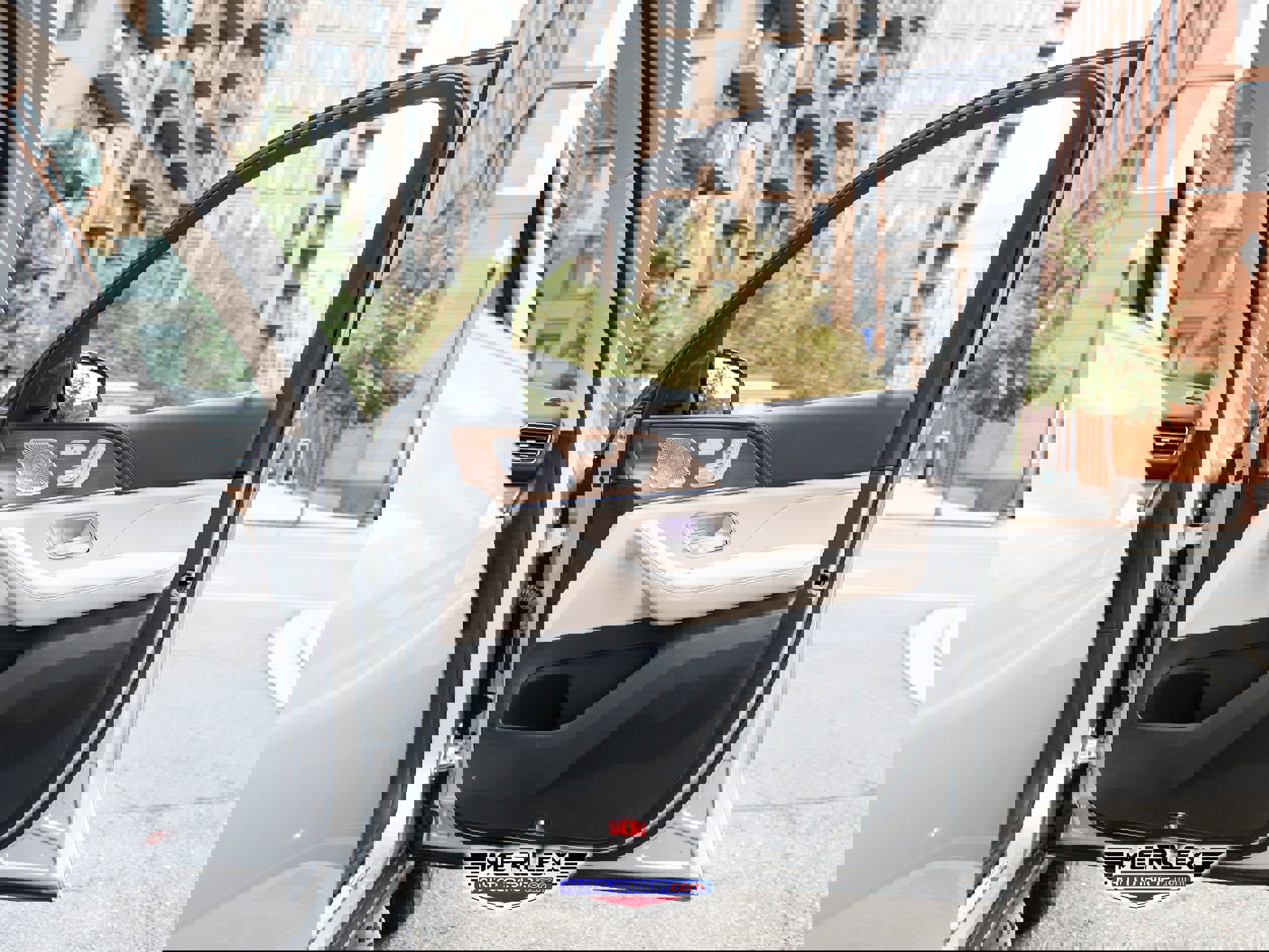 Used 2021 Mercedes-Benz GLS 450 4MATIC image 44