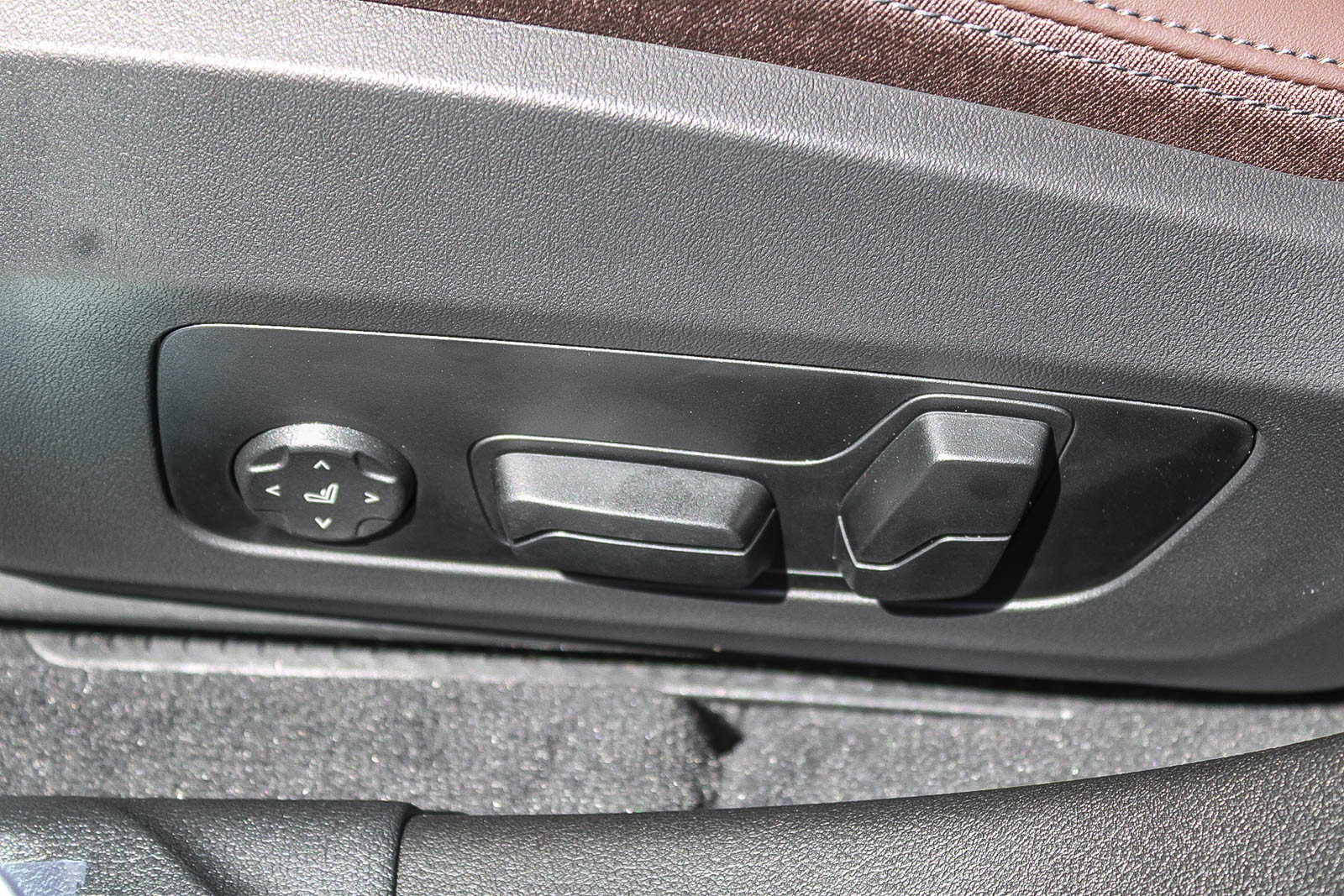 New 2026 BMW 228i w/ Technology Package FWD image 21