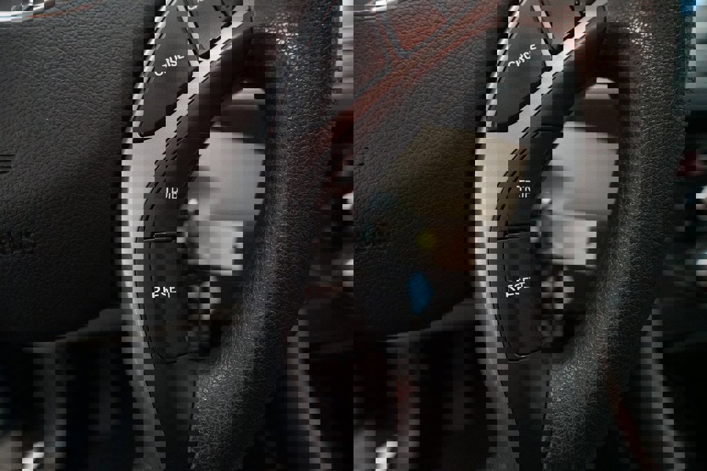 Used 2016 Hyundai Elantra SE image 18