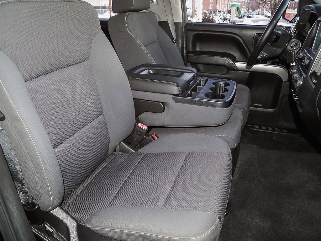 Used 2018 Chevrolet Silverado 1500 LT w/ All Star Edition image 17