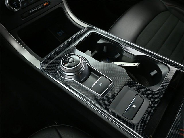 Used 2021 Ford Edge ST-Line image 32