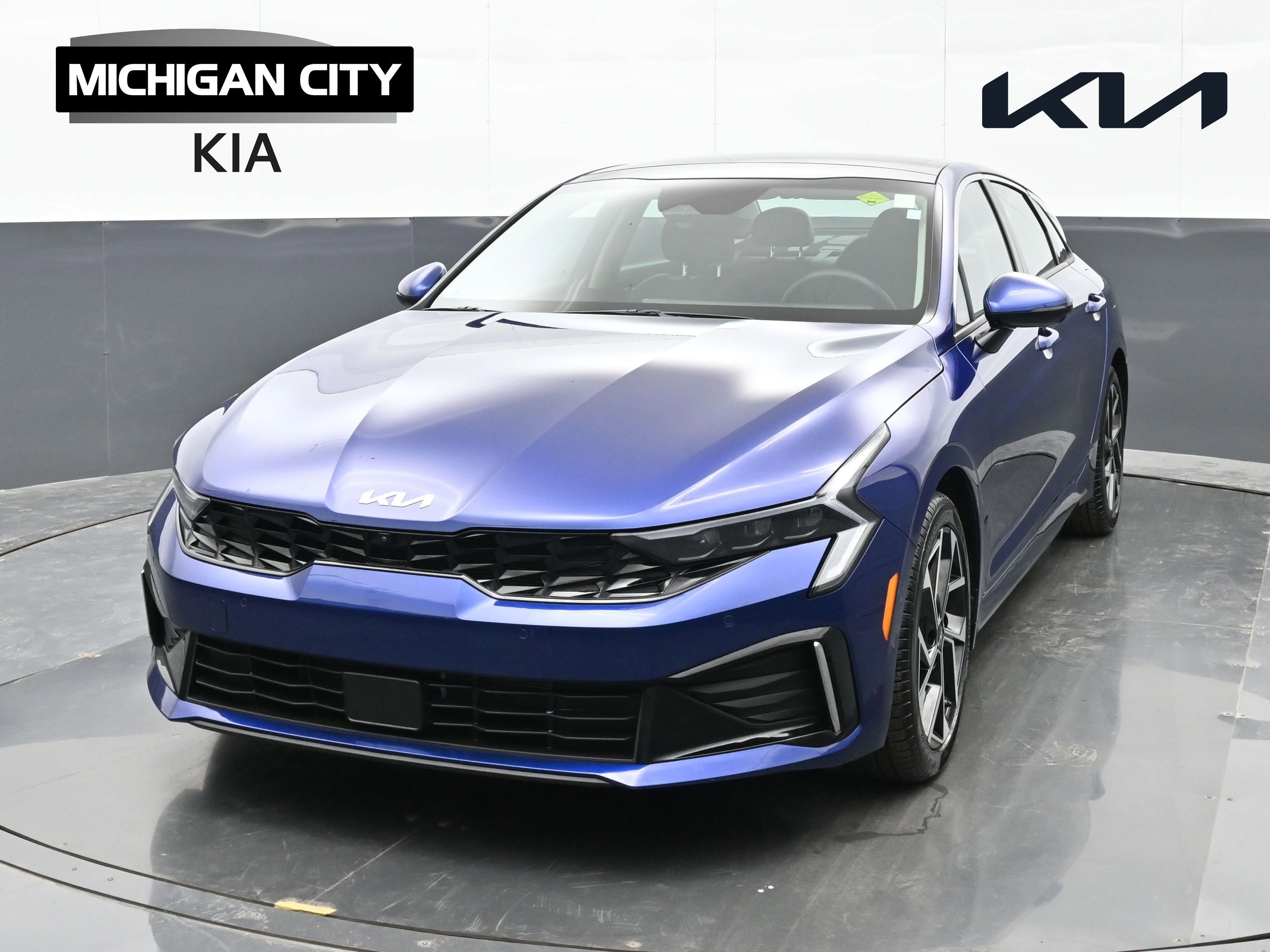 Used 2025 Kia K5 EX image 1