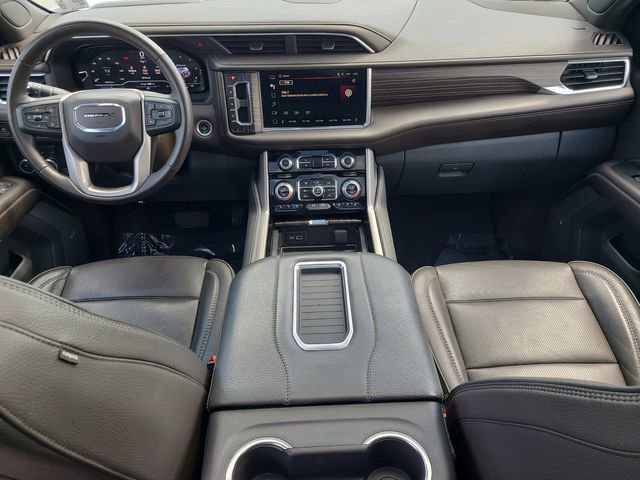 Used 2024 GMC Yukon Denali RWD image 15