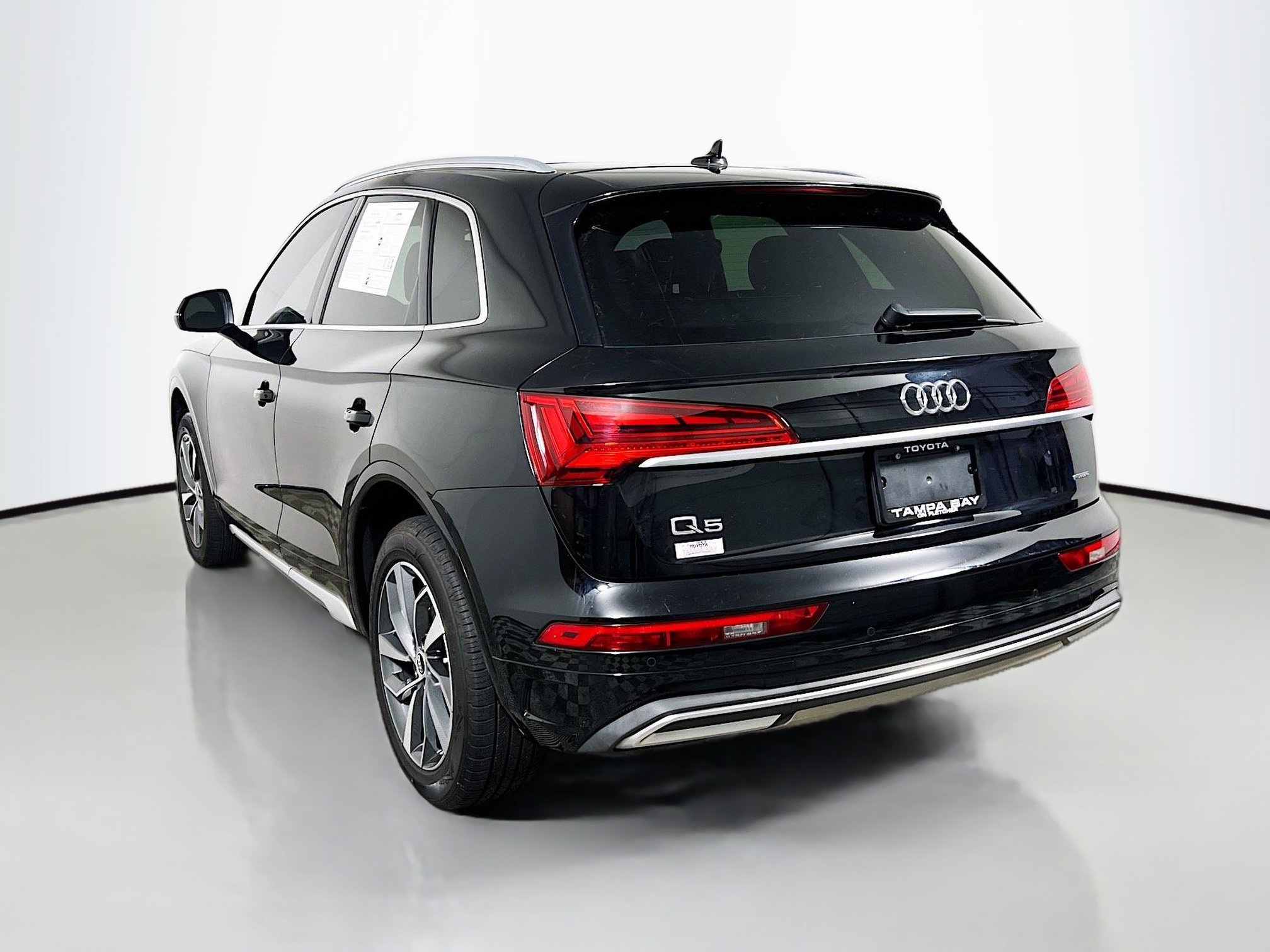 Used 2021 Audi Q5 2.0T Premium Plus AWD/4WD image 8