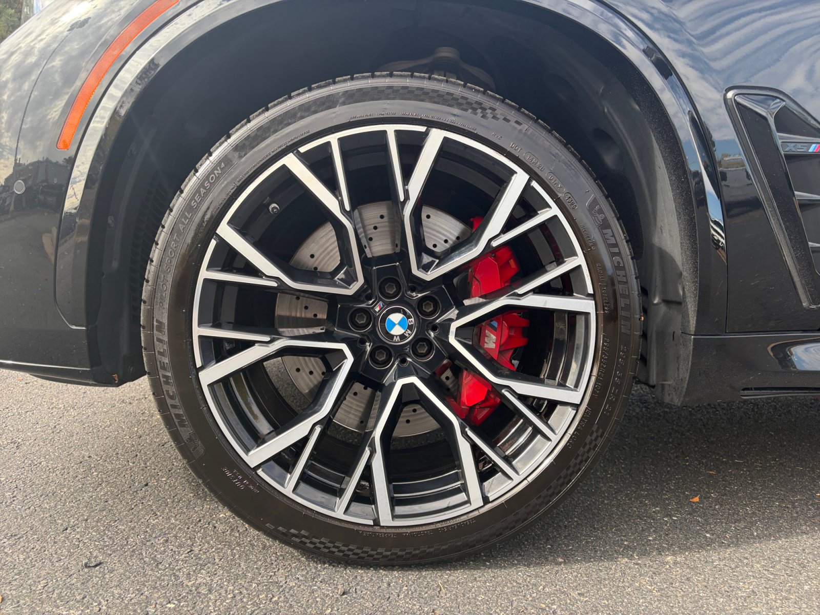 Used 2022 BMW X5 M w/ Competition Package 2 AWD/4WD image 11