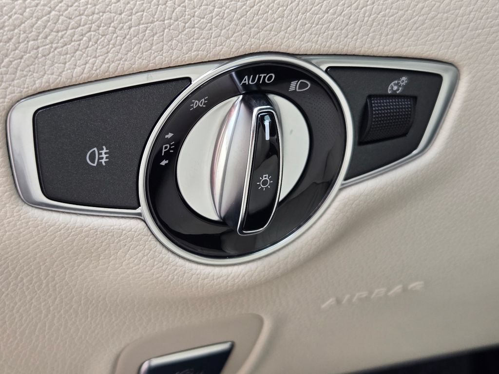 Used 2019 Mercedes-Benz E 450 4MATIC Sedan image 20