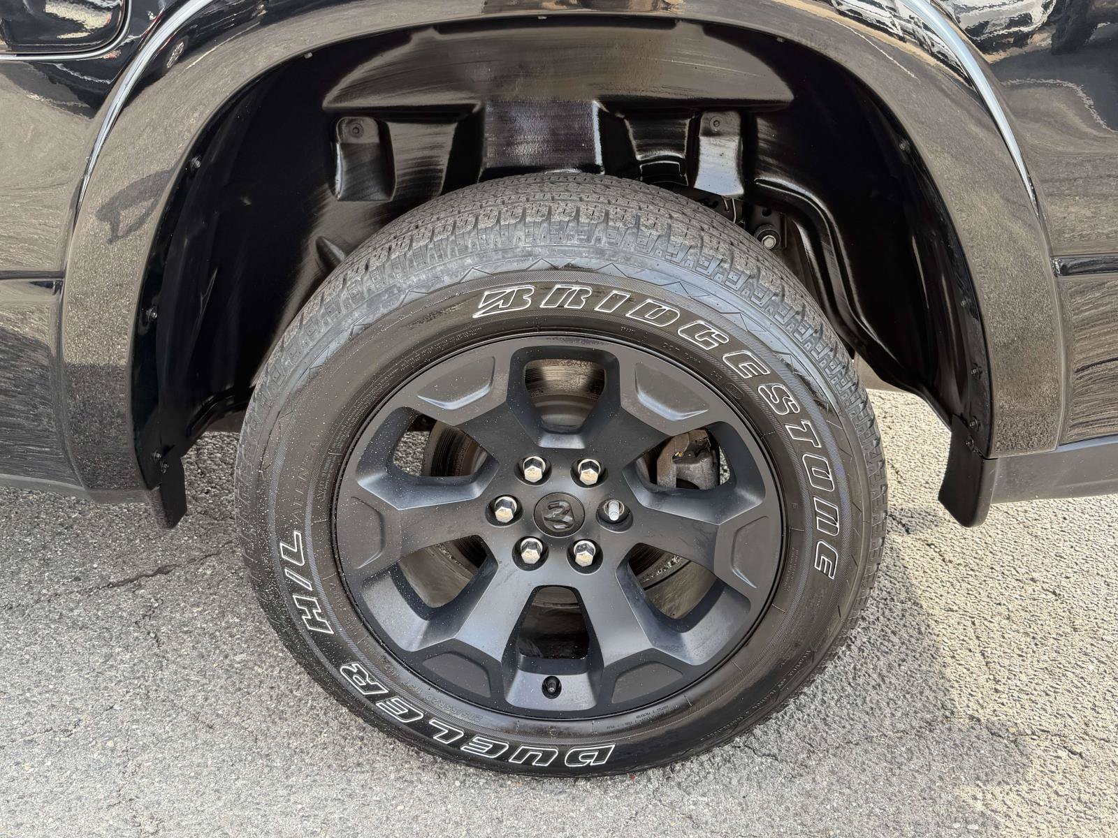 Used 2025 RAM 1500 Big Horn AWD/4WD image 36