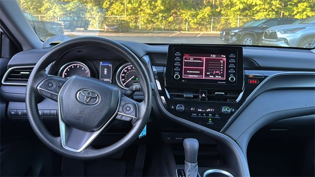Used 2024 Toyota Camry LE image 9