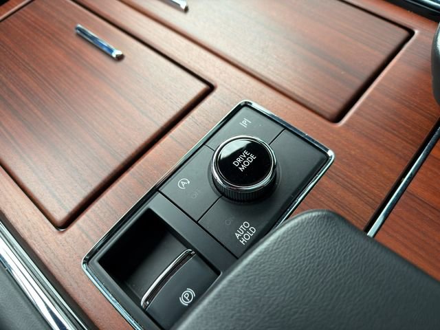 Used 2024 Lincoln Navigator Reserve image 41