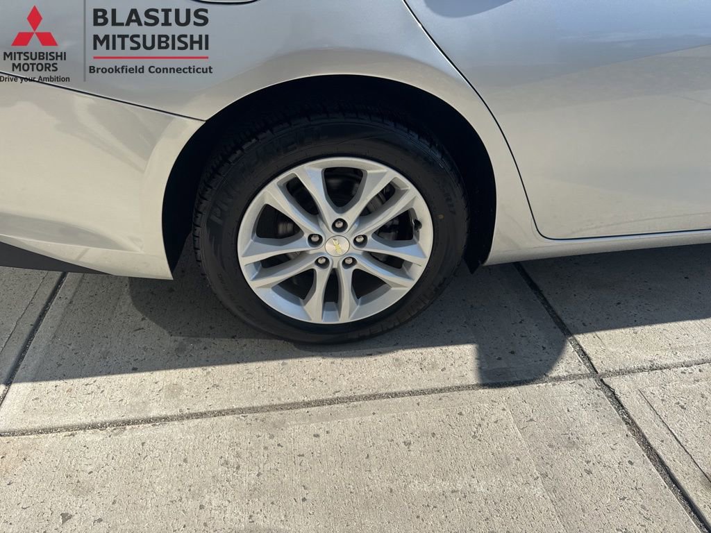 Used 2018 Chevrolet Malibu Hybrid FWD image 15