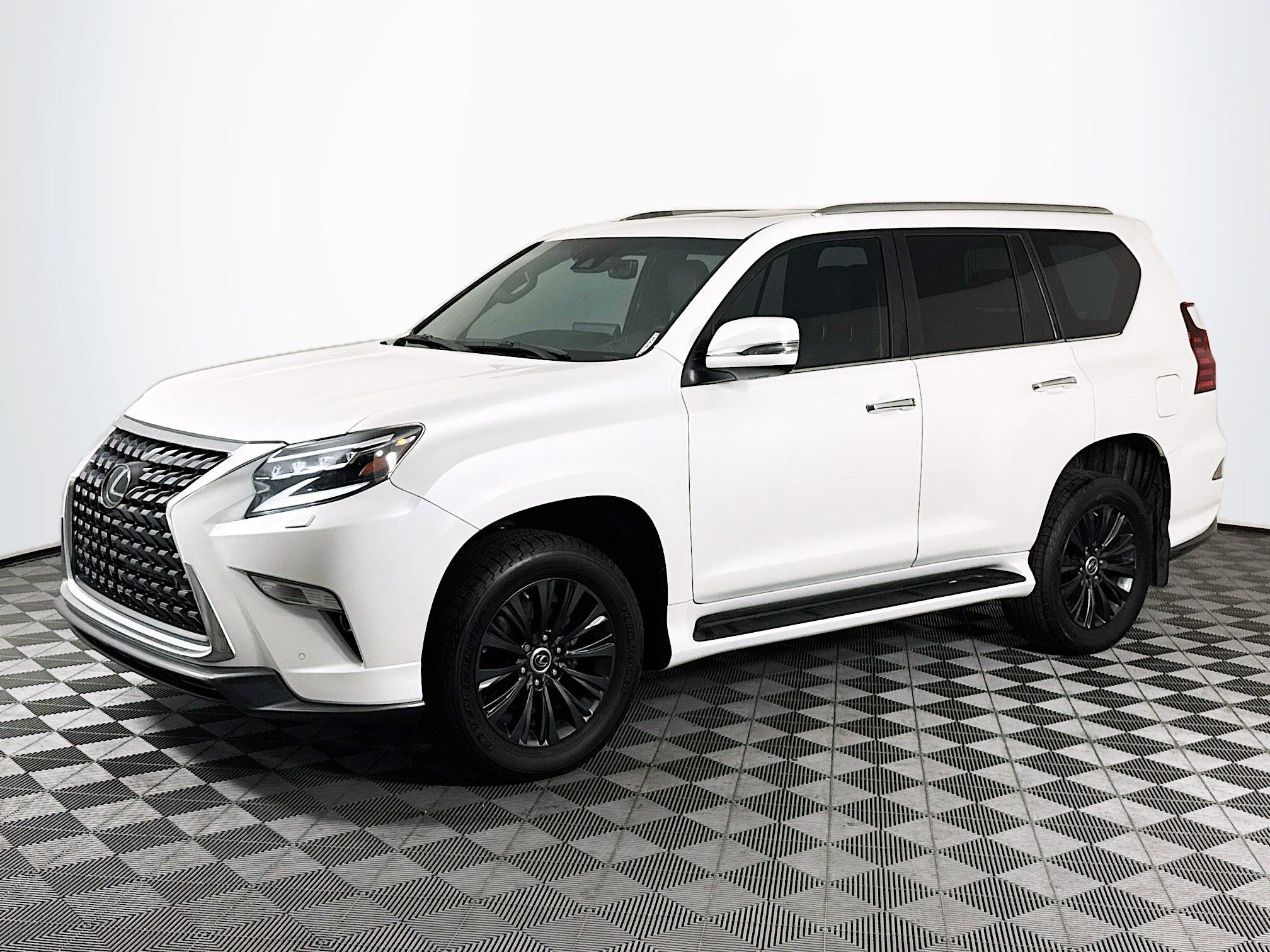 Used 2022 Lexus GX 460 Premium w/ Accessory Package image 4