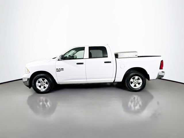 Used 2022 RAM 1500 Classic SLT RWD image 5