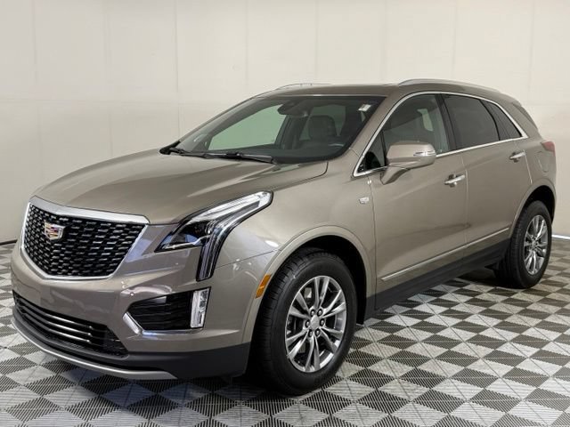 Used 2023 Cadillac XT5 Premium Luxury w/ LPO, Floor Liner Package AWD/4WD image 2