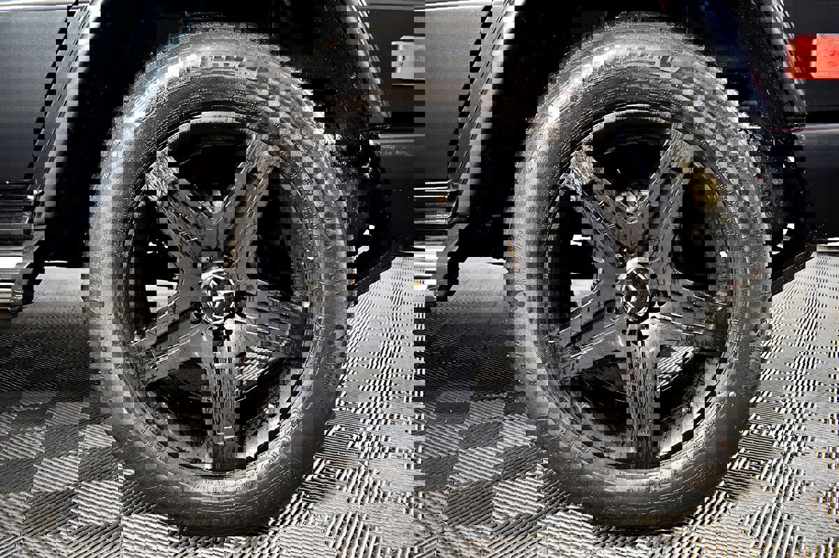 Used 2012 Mercedes-Benz G 550 SUV image 50