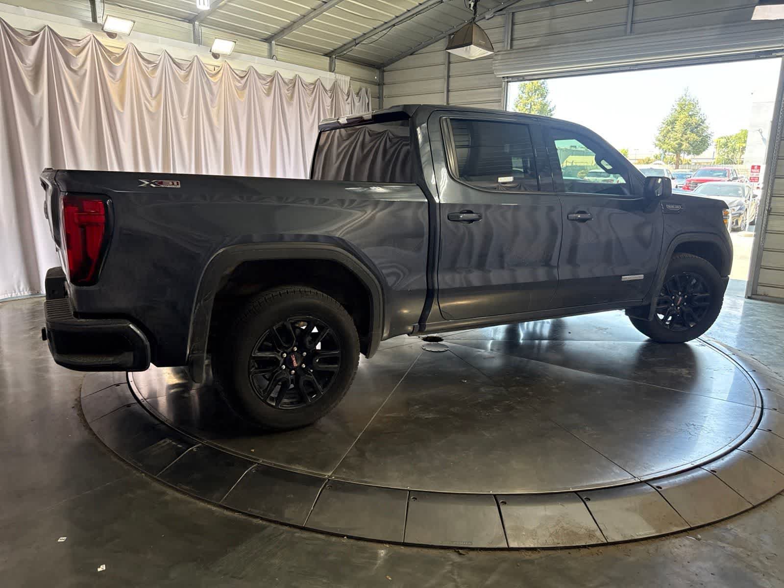 Used 2022 GMC Sierra 1500 Elevation AWD/4WD image 4