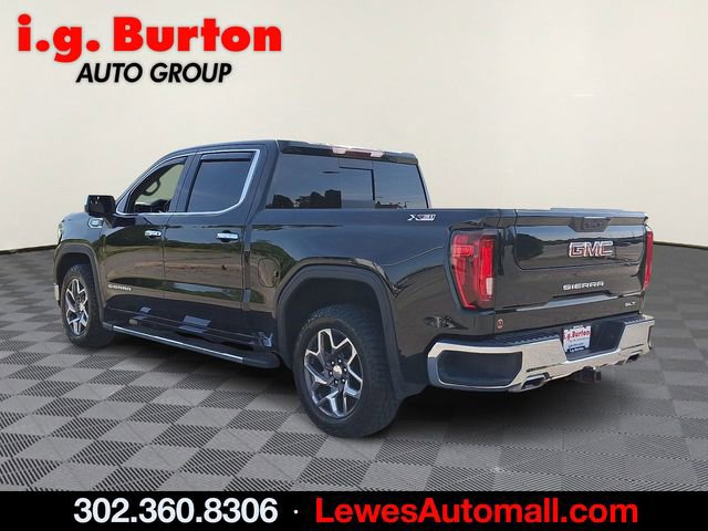 Used 2023 GMC Sierra 1500 SLT w/ SLT Premium Package AWD/4WD image 4