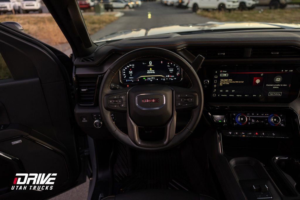 Used 2025 GMC Sierra 3500 AT4 w/ AT4 Premium Plus Package image 19