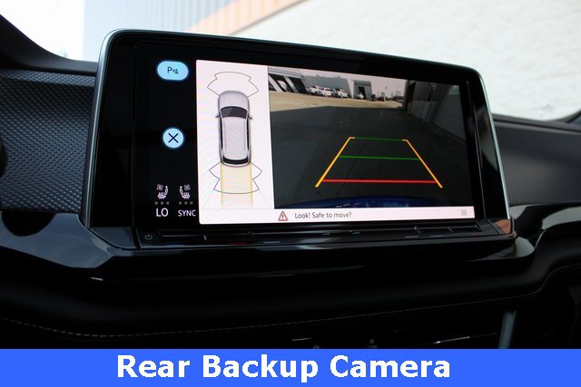 New 2025 Volkswagen Atlas Cross Sport SEL R-Line image 3