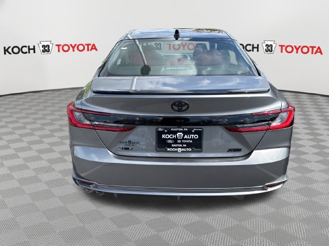 Used 2026 Toyota Camry XSE FWD image 7