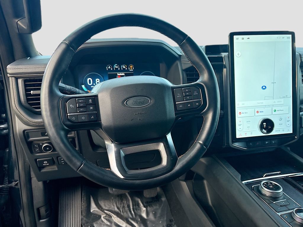 Used 2024 Ford Expedition Max Platinum image 11