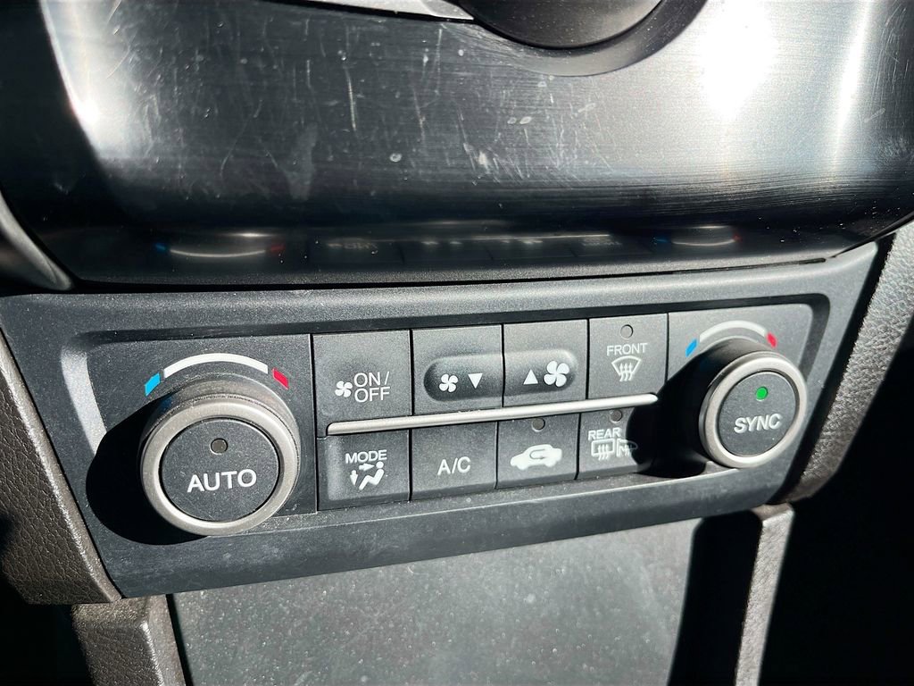 Used 2018 Acura ILX w/ Special Edition Package image 15