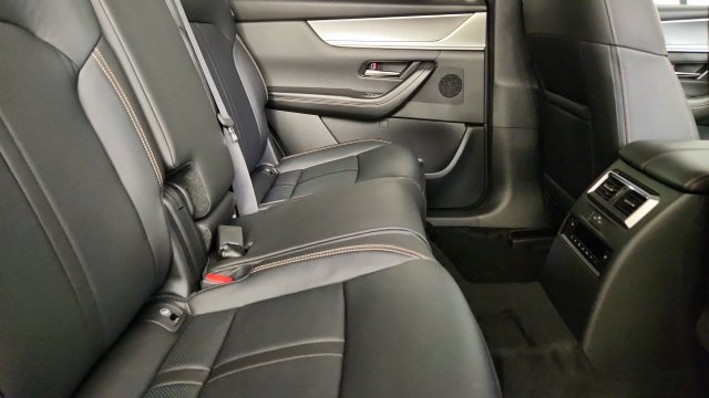 New 2026 MAZDA CX-90 Plug-In Hybrid w/Premium Sport AWD/4WD image 34