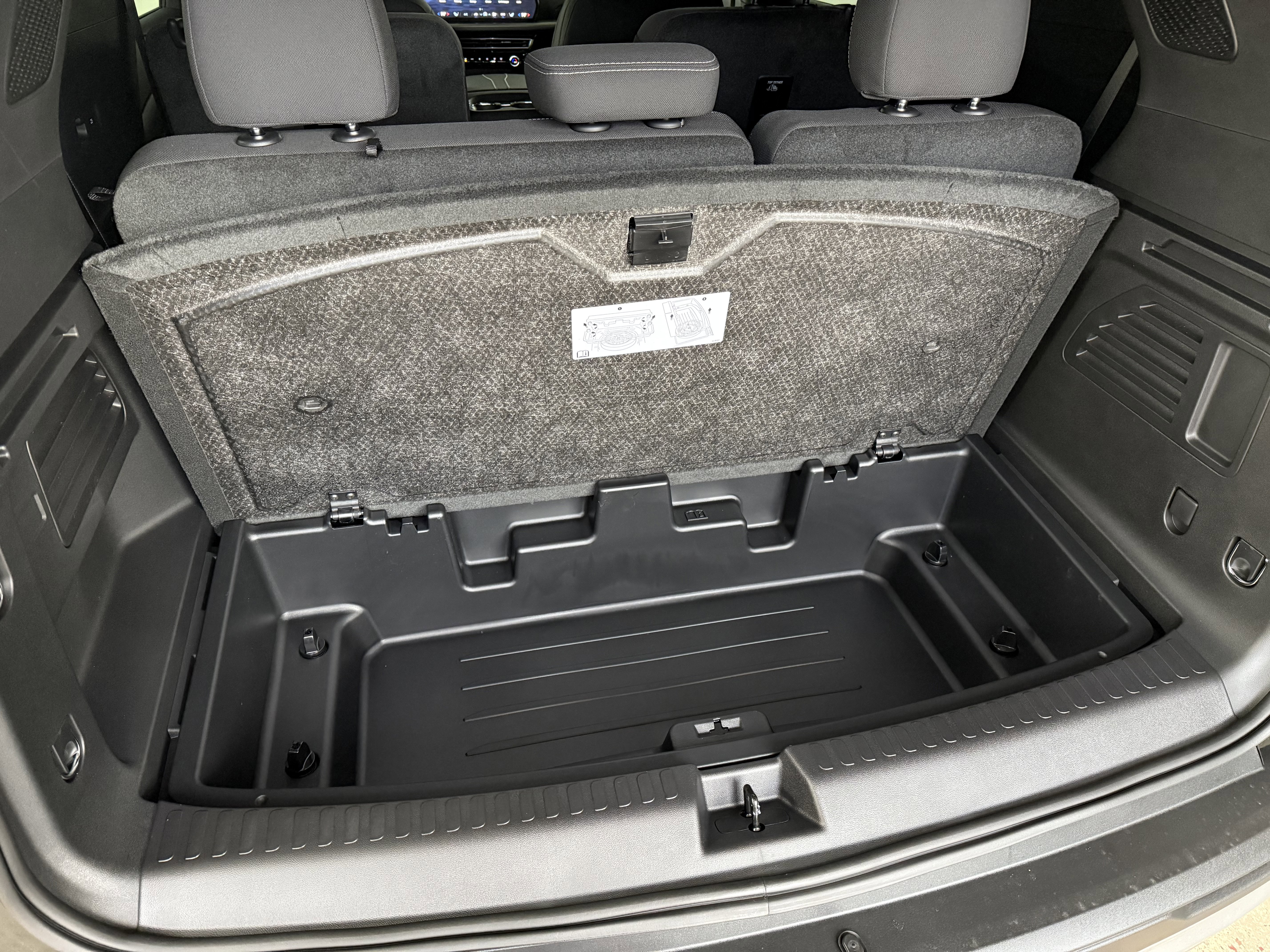 New 2026 Chevrolet Traverse LT image 45