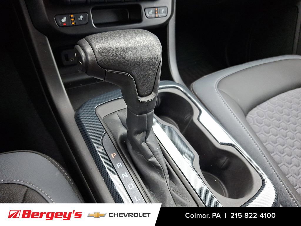 Used 2021 Chevrolet Colorado Z71 AWD/4WD image 17