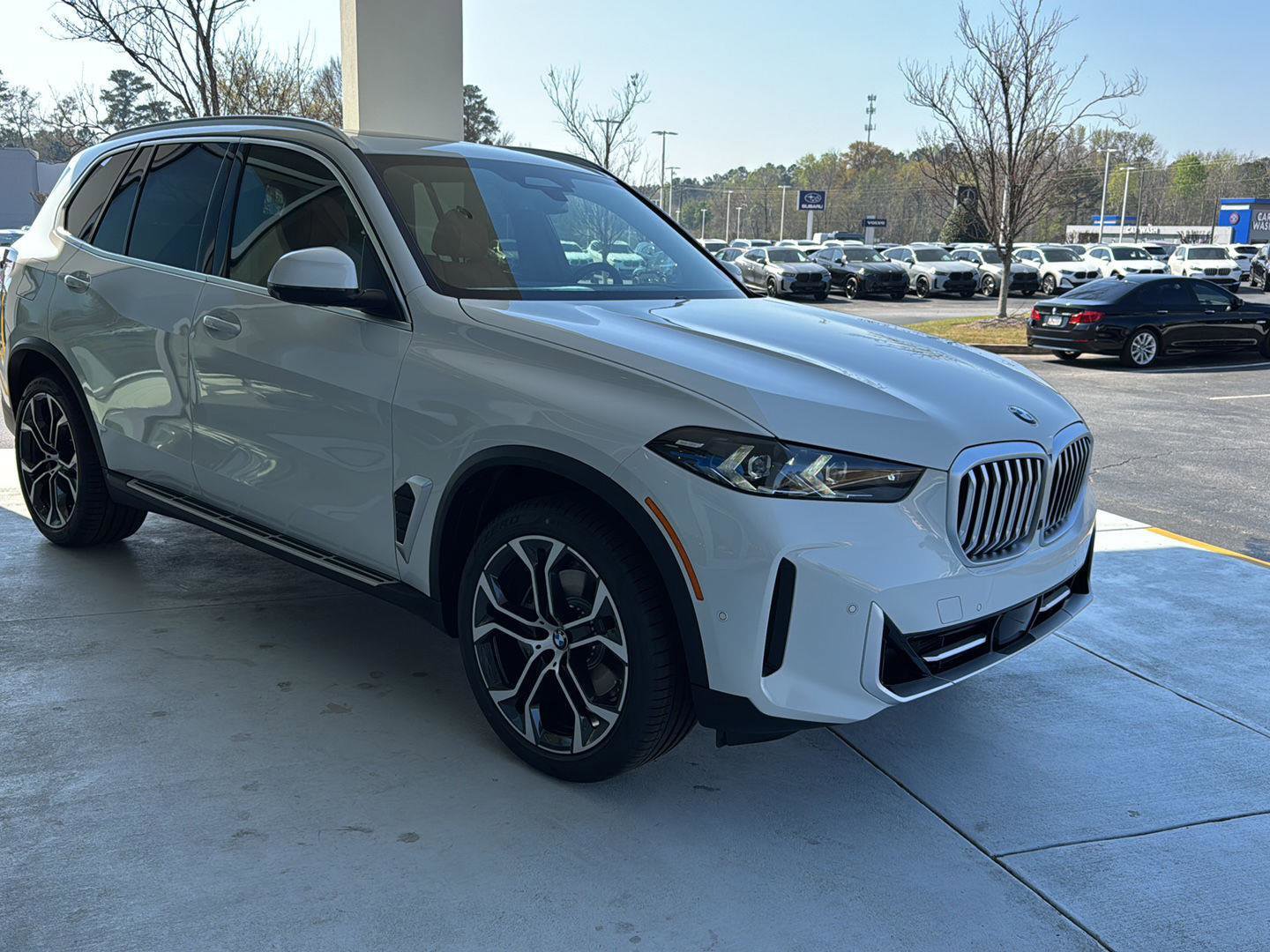 New 2026 BMW X5 xDrive40i AWD/4WD image 6