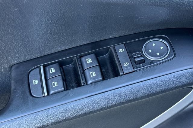 Used 2023 Kia Soul LX w/ Option Group 015 image 12