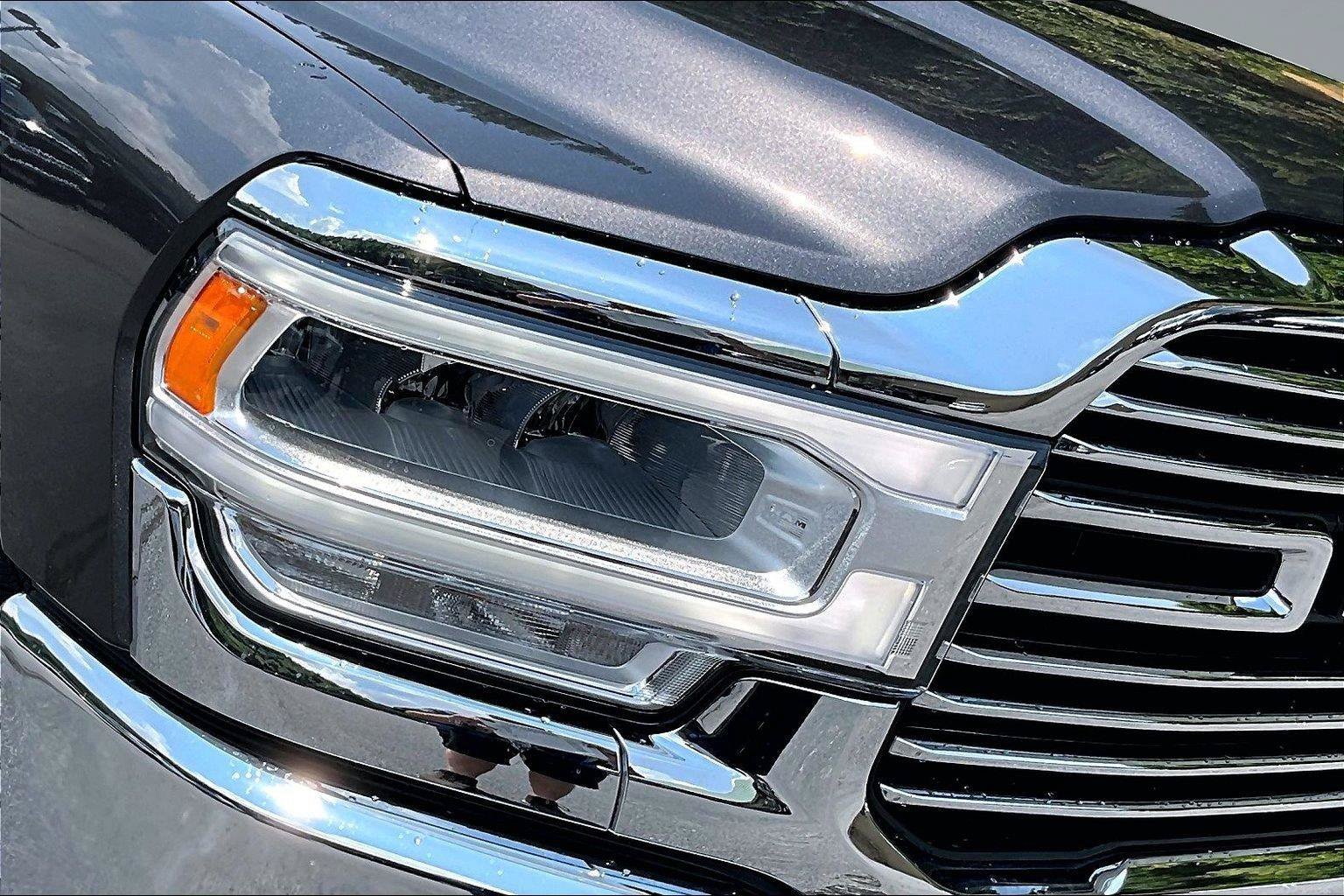 Used 2024 RAM 3500 Laramie w/ Chrome Bumper Package AWD/4WD image 31