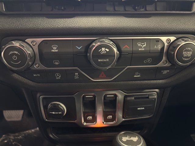 New 2026 Jeep Wrangler Sport AWD/4WD image 15