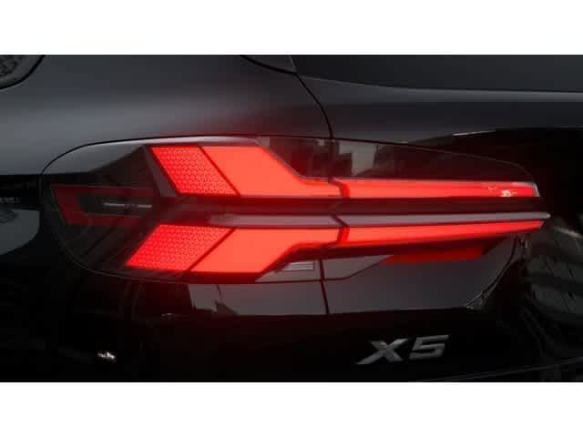 New 2026 BMW X5 xDrive40i w/ Executive Package AWD/4WD image 8